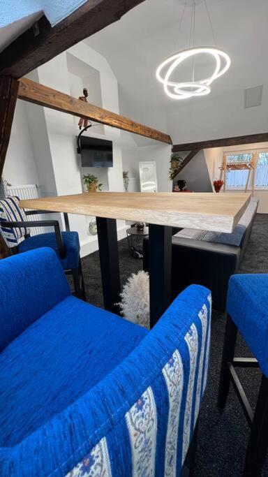 Boho Apartment Mit Aussicht Auf Gartenoase Naehe Duesseldorf 크레펠트 외부 사진